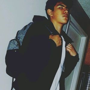 Meet your Posher, Adrian